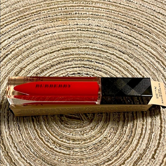 Burberry long lasting lipstick